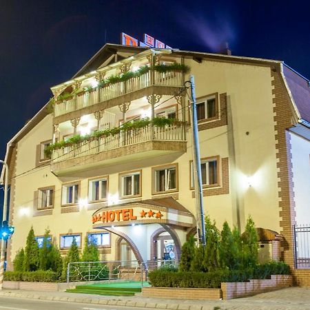 Târgu-Mureş Hotel Darina מראה חיצוני תמונה